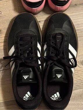 adidas Women's VL court Black and White Sneakers